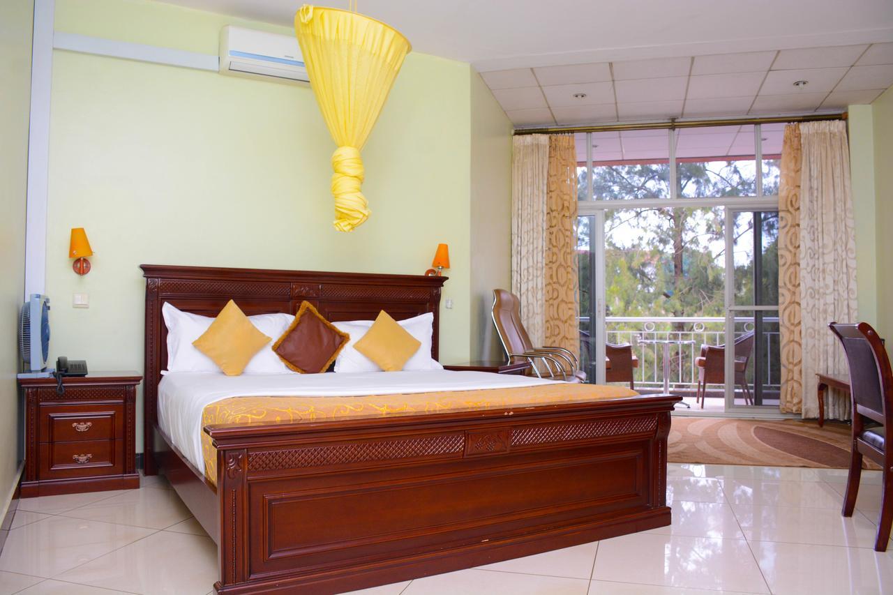 Beausejour Hotel Κιγκάλι Εξωτερικό φωτογραφία
