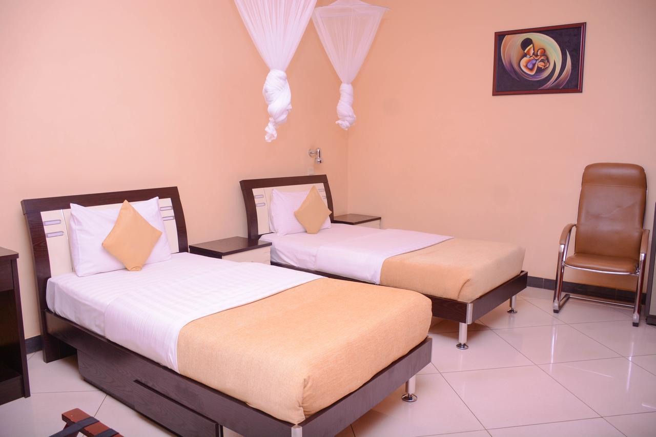 Beausejour Hotel Κιγκάλι Εξωτερικό φωτογραφία