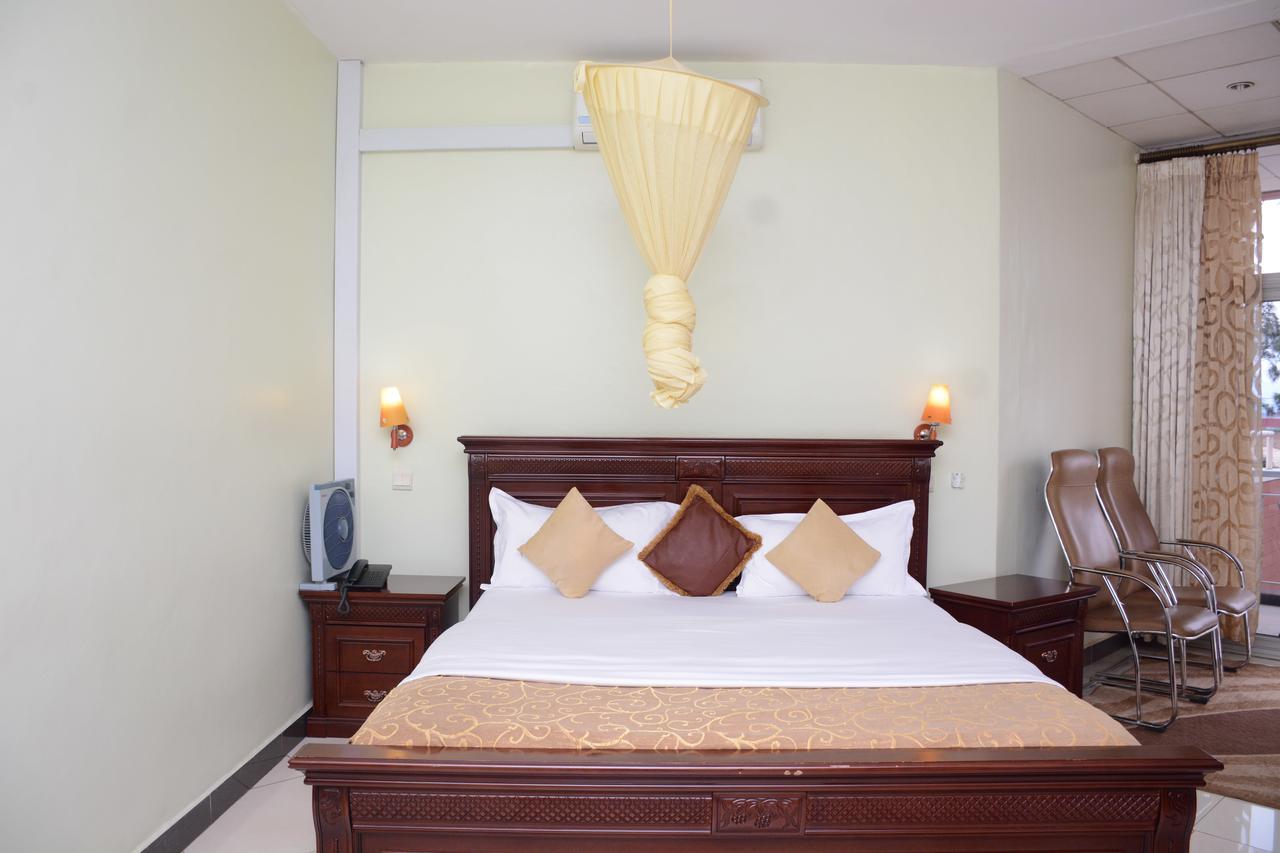 Beausejour Hotel Κιγκάλι Εξωτερικό φωτογραφία